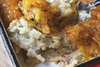 Cheesy Hashbrown Casserole with Crispy Bacon Topping