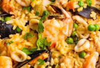 Ultimate Instant Pot Paella: Quick Spanish Rice & Seafood Recipe