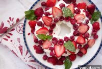 30+ Holiday Dessert Recipes from Around the World for Festive Tables
