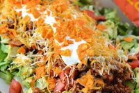 Low-Carb Ground Beef Chili Salad Recipe for Flavorful Weeknights