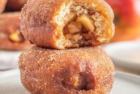 Caramel Apple Donut Recipe: Homemade Baked Apple Donuts with Streusel