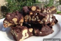 Chocolate Candy Bark Recipe: Quick Festive Chocolate Bark