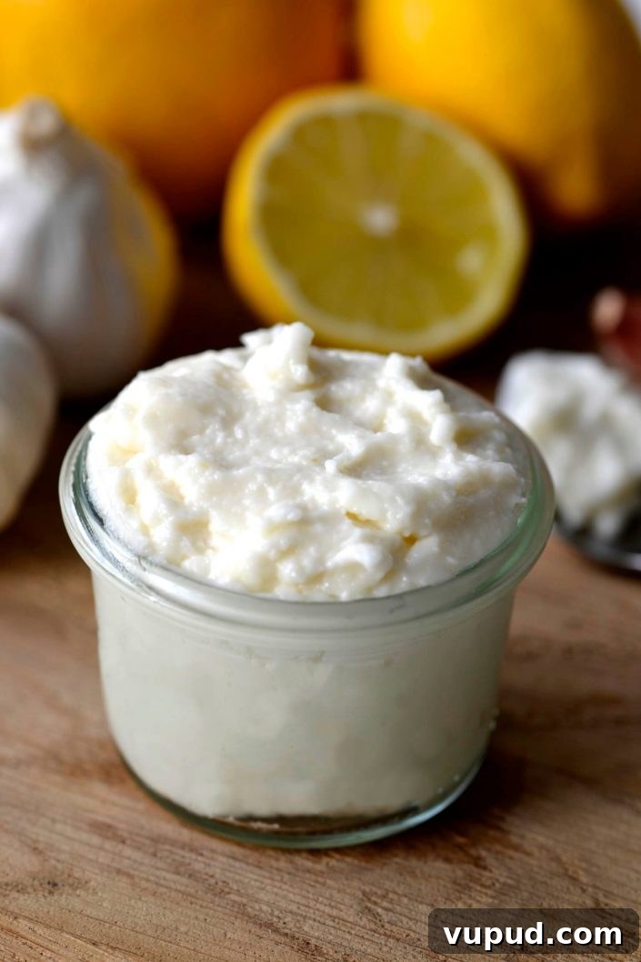 Egg Free Garlic Aioli (aka Toum) Egg Free Garlic Aioli (aka Toum)