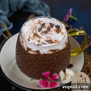 Pumpkin Spice Hot Chocolate: Cozy Autumn Cocoa Recipe 6 Pumpkin Spice Hot Chocolate is a delicious twist on classic hot chocolate. Loaded with warm and cozy fall flavors, it is rich and creamy and comes together in just 10 minutes. Here is how to make it.