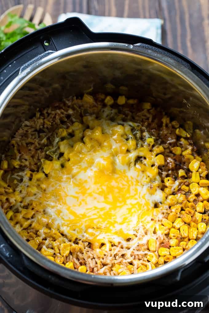 Instant Pot Chicken and Rice Burrito Bowls Recipe 3 Instant Pot Chicken Burrito Bowls can be made in 20 minutes.