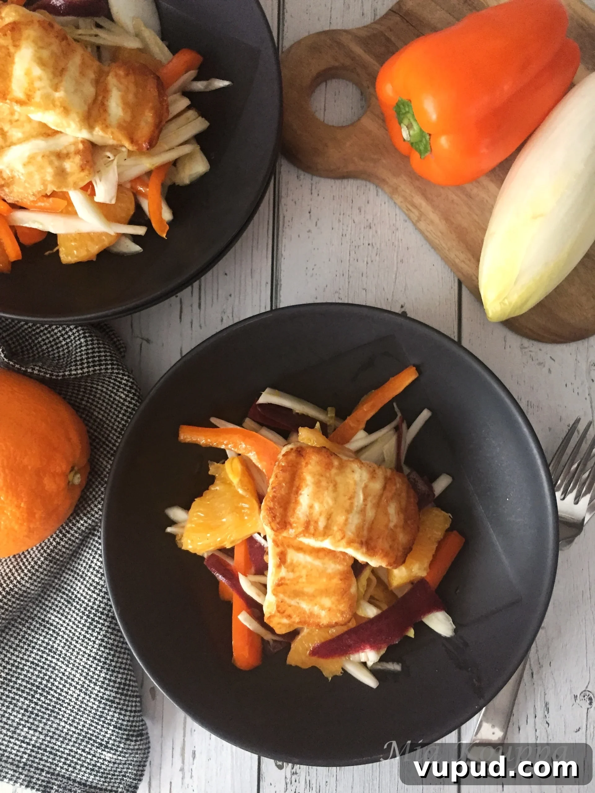 Citrus Salad with Crispy Fried Halloumi and Mint 9 Citrus salad with fried halloumi
