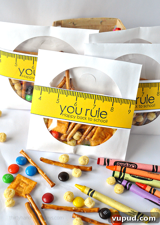 You Rule! Fun Back-to-School Printable Certificates for Kids 4 You rule! Happy Back to school printable with yummy school mix www.thirtyhandmadedays.com