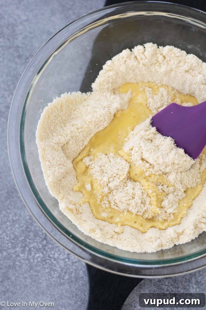 3-Ingredient Almond Flour Bread Recipe for Low-Carb Baking 4 img 25875 3
