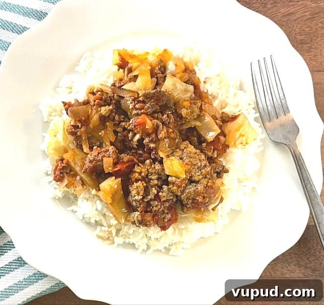 Slow Cooker Cabbage Casserole - Uses Spaghetti Sauce! cabbage casserole