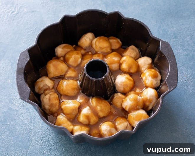 Pull-Apart Cinnamon Monkey Bread Recipe for Breakfast or Brunch 7 canned biscuits with brown sugar