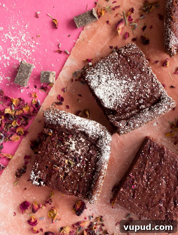 Vegan Beet Brownies | www.sweetpotatosoul.com