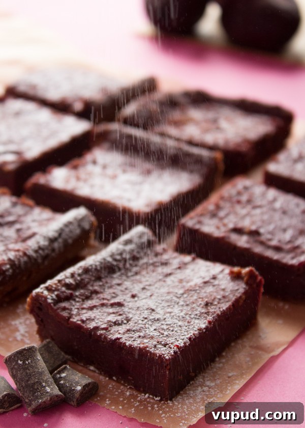 Vegan Beet Brownies | www.sweetpotatosoul.com