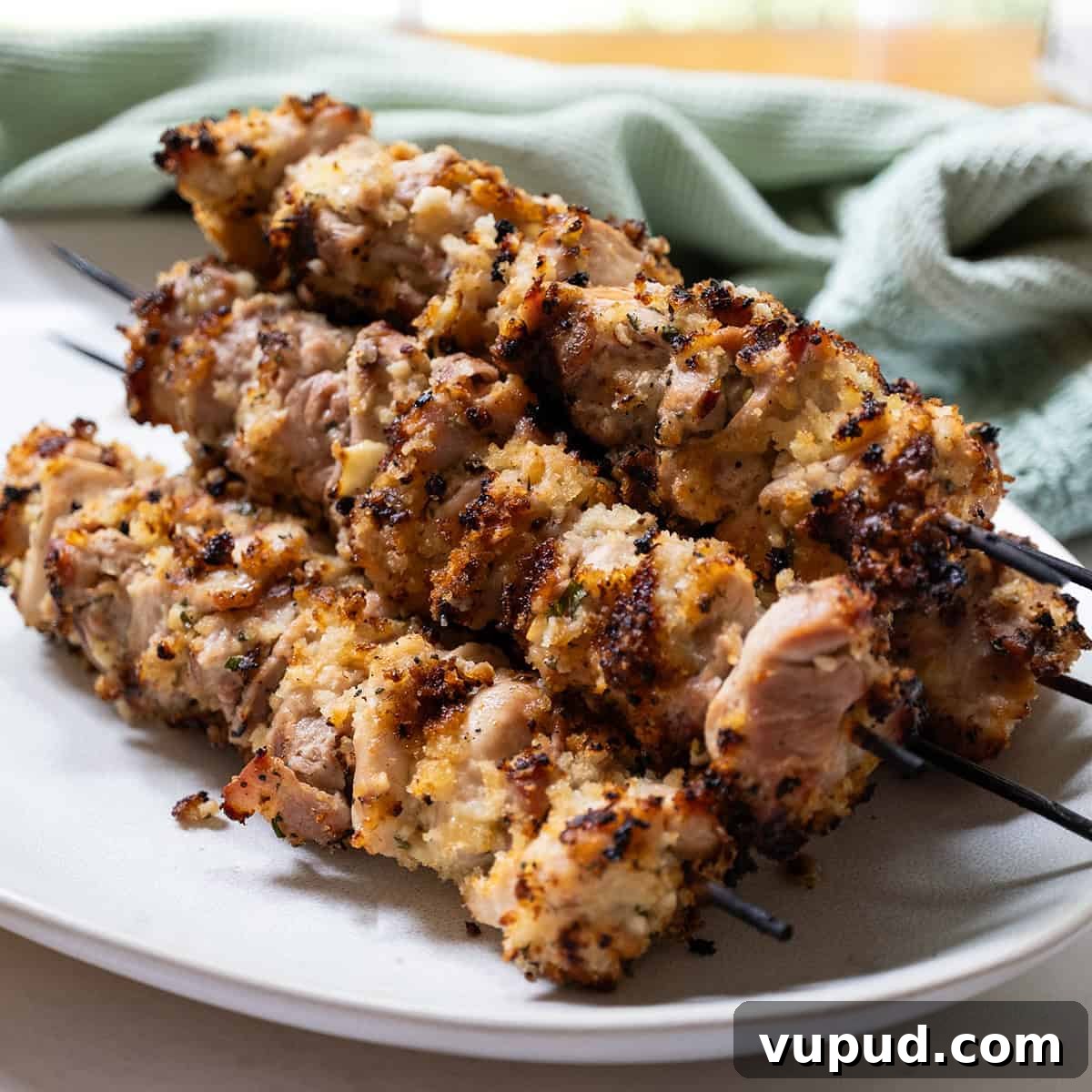 Crispy Chicken Spiedini Skewers with Lemon Herb Marinade 2 Chicken spiedini on a plate.