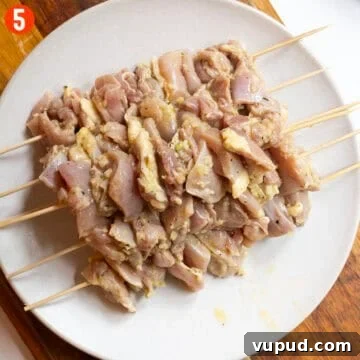 Crispy Chicken Spiedini Skewers with Lemon Herb Marinade 8 Skewered chicken thighs.