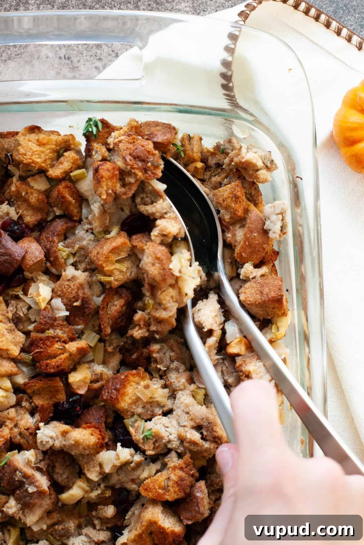 Apple and Sausage Stuffing with Cranberries and Herbs 4 chicken apple sausage stuffing