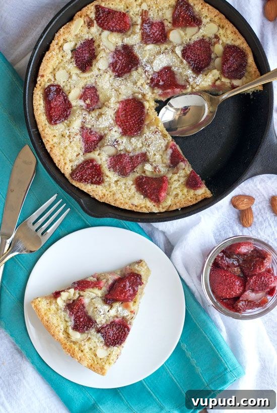 Strawberry Almond Skillet Cake Strawberry Almond Skillet Cake