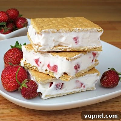 Strawberries and Cream Sandwiches Strawberries and Cream Sandwiches