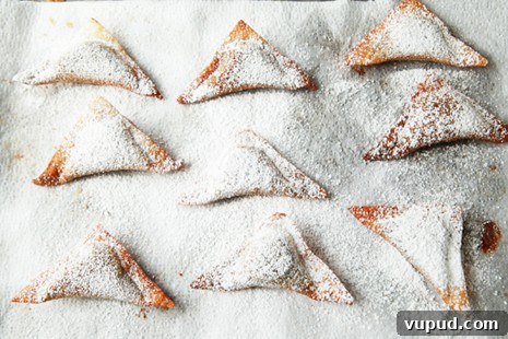 powderedsugarwontons img 6751 1