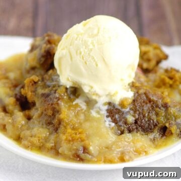Crockpot Pumpkin White Chocolate Lava Cake