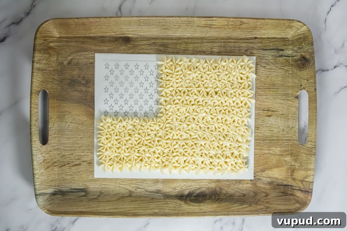 Patriotic 4th of July Flag Frosting Board Ideas for Entertaining 10 piped frosting on the flag template