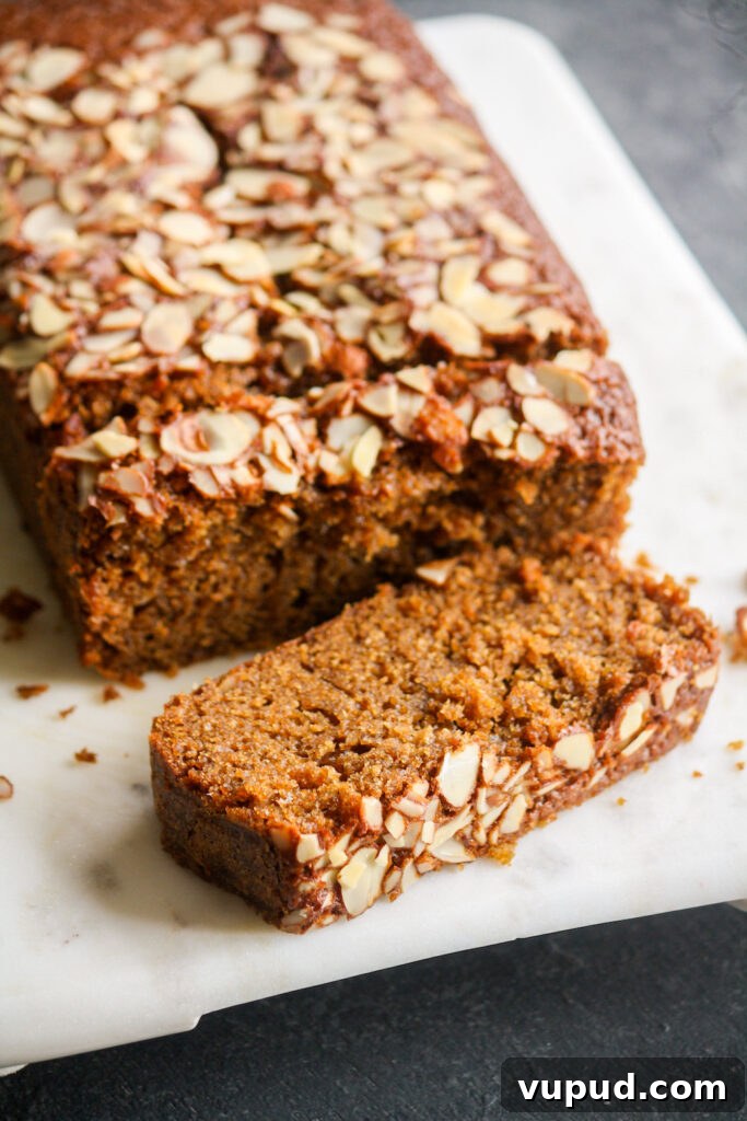 Warm Spiced Honey Cake Recipe with Autumn Spices 7 Soft and moist cake with ginger, cinnamon, cloves and honey