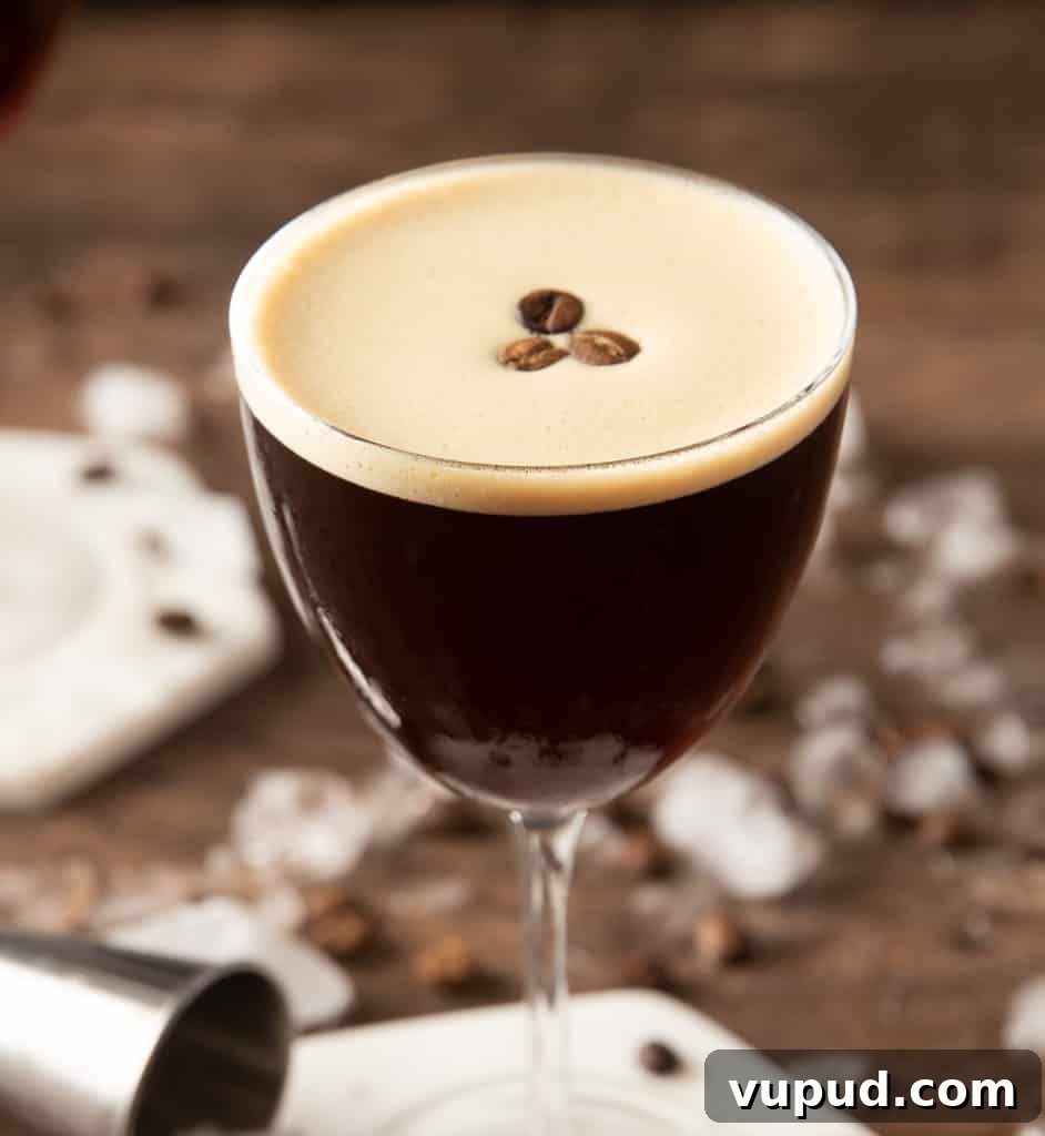 How to Make a Classic Espresso Martini at Home 4 espresso martini